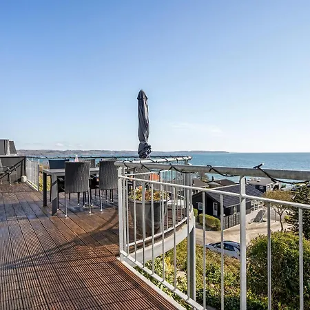 Pet Friendly In With Wifi Holiday home *